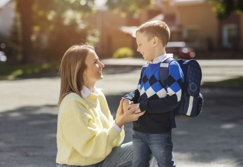 A Escola Nana Neném não é apenas um lugar para deixar seu filho enquanto você trabalha; é um ambiente onde ele é cuidado, valorizado e preparado para os próximos passos da vida.