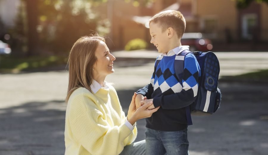 A Escola Nana Neném não é apenas um lugar para deixar seu filho enquanto você trabalha; é um ambiente onde ele é cuidado, valorizado e preparado para os próximos passos da vida.